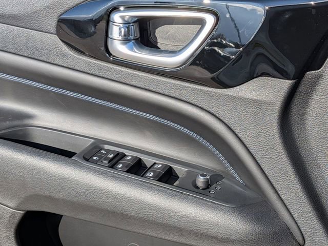 New 2026 Jeep Compass Limited image 14