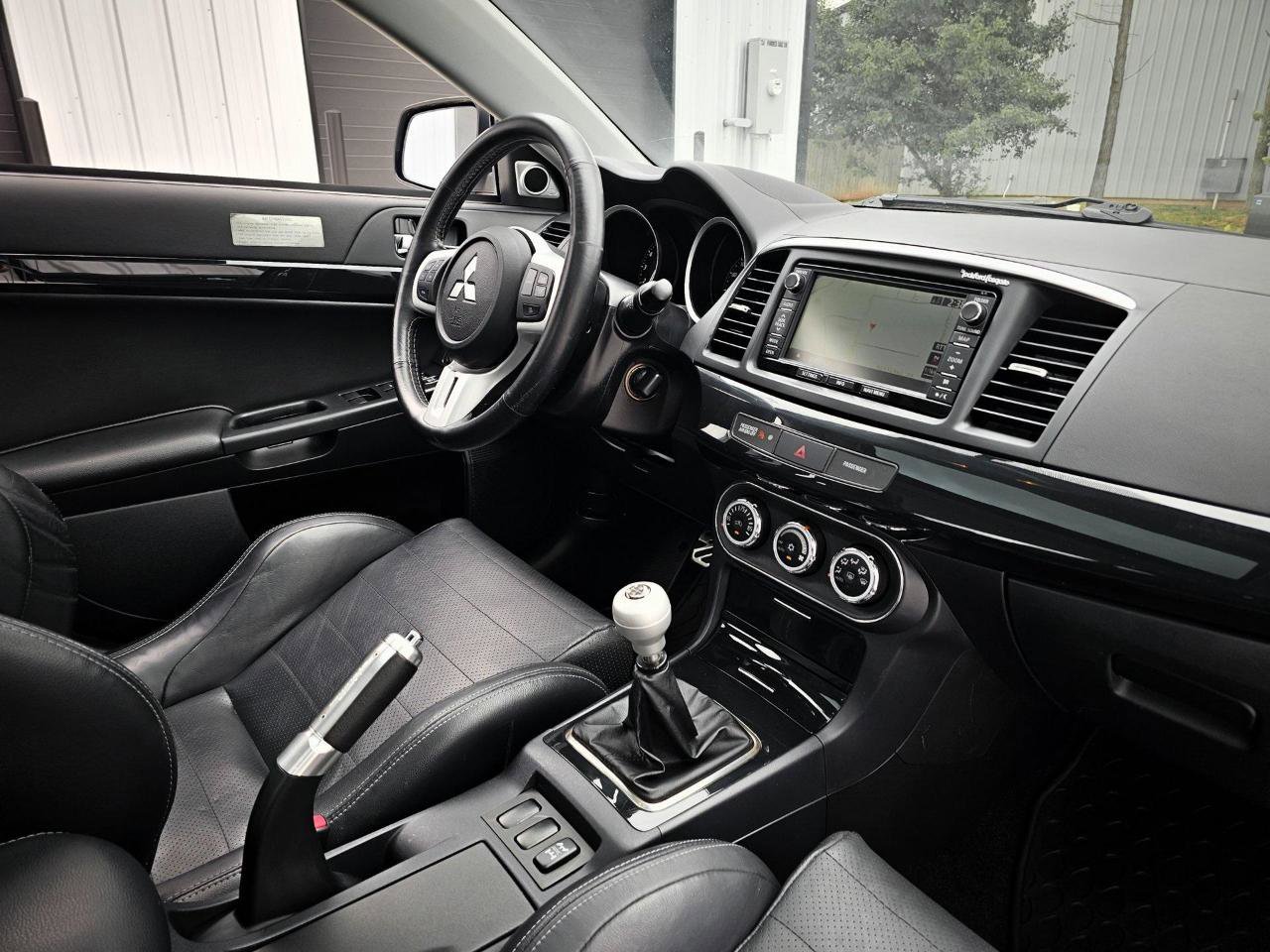 Used 2014 Mitsubishi Lancer Evolution GSR image 5