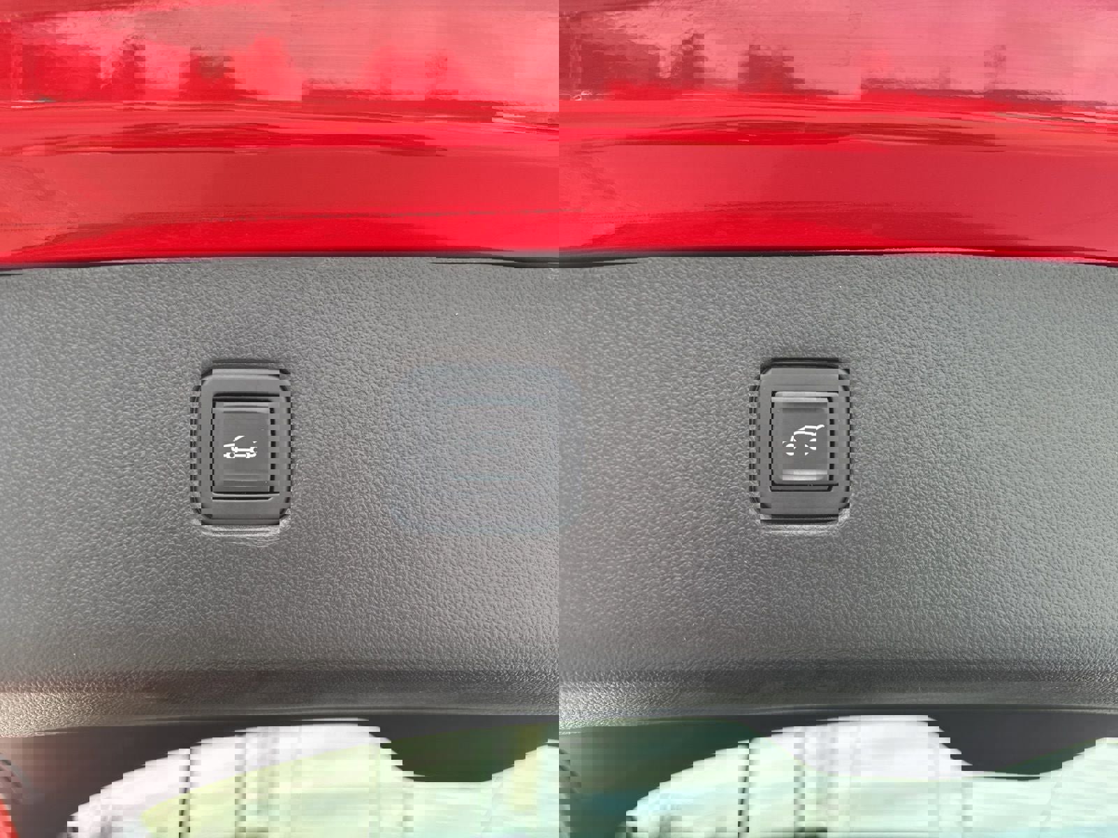 Used 2023 Chevrolet Blazer RS w/ Driver Confidence II Package image 6