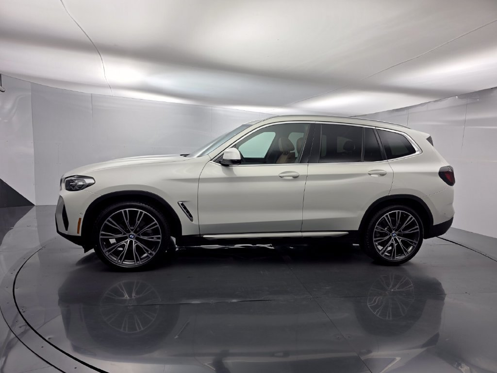 Certified 2024 BMW X3 sDrive30i w/ Convenience Package RWD image 7