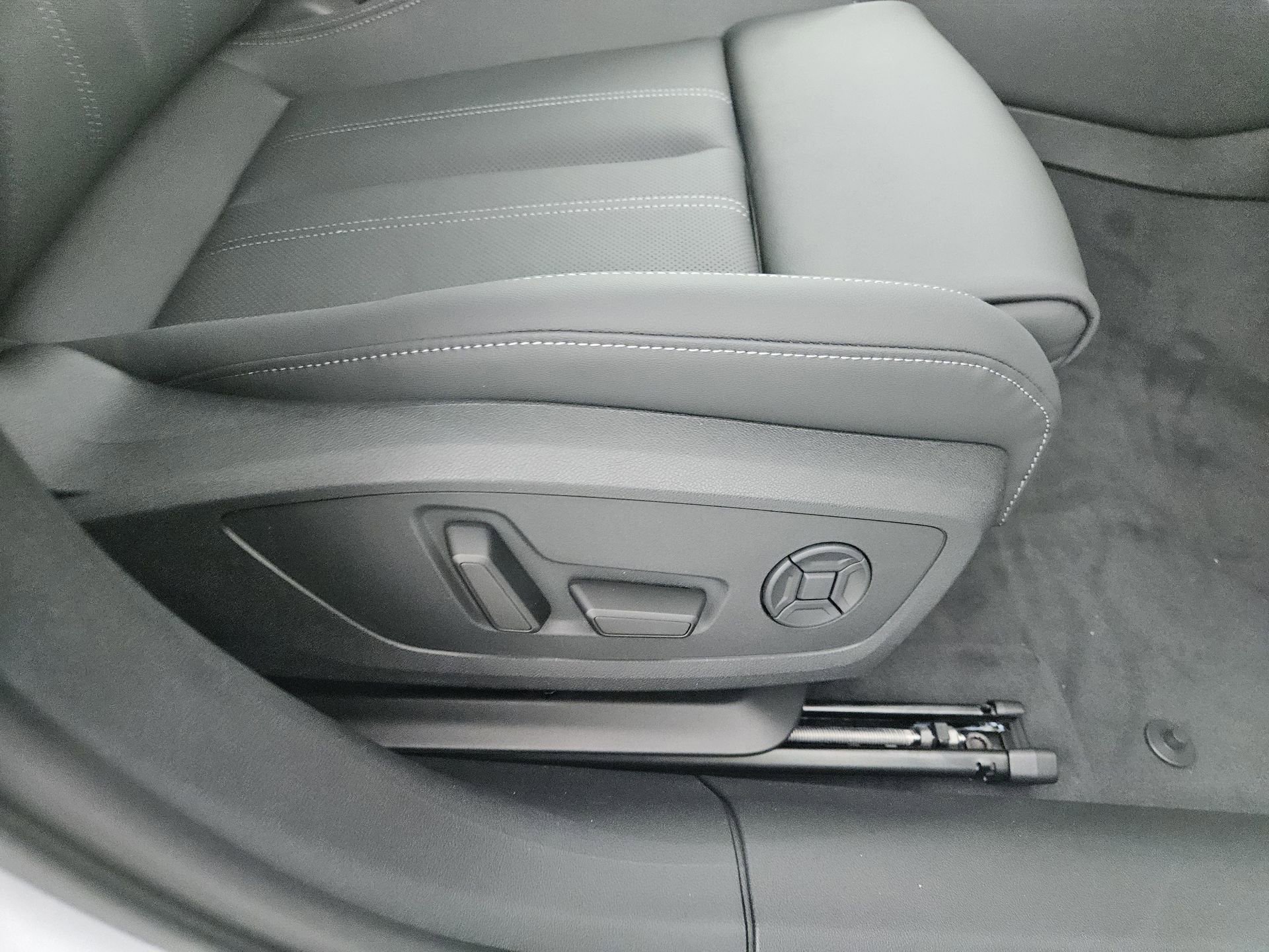 New 2026 Audi A6 Prestige AWD/4WD image 32