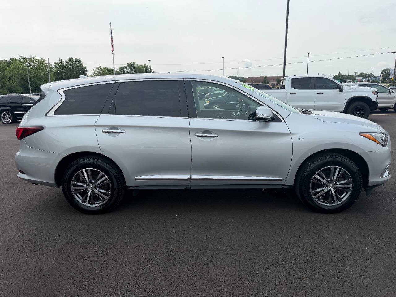 Used 2020 INFINITI QX60 Pure AWD/4WD image 6