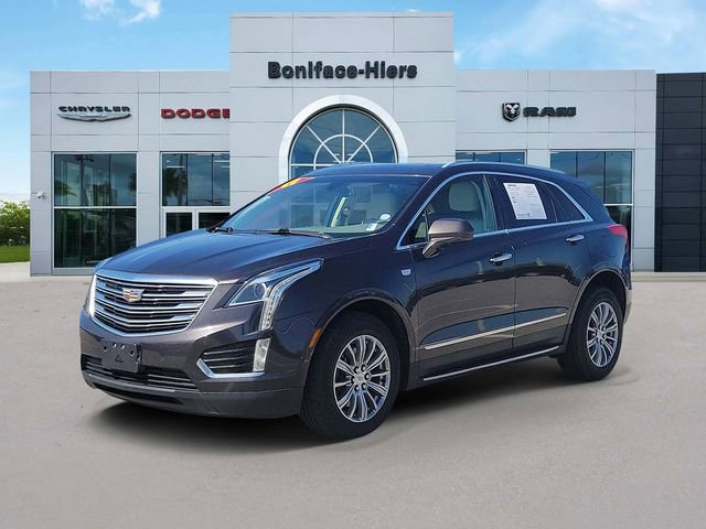 Used 2017 Cadillac XT5 Luxury image 2