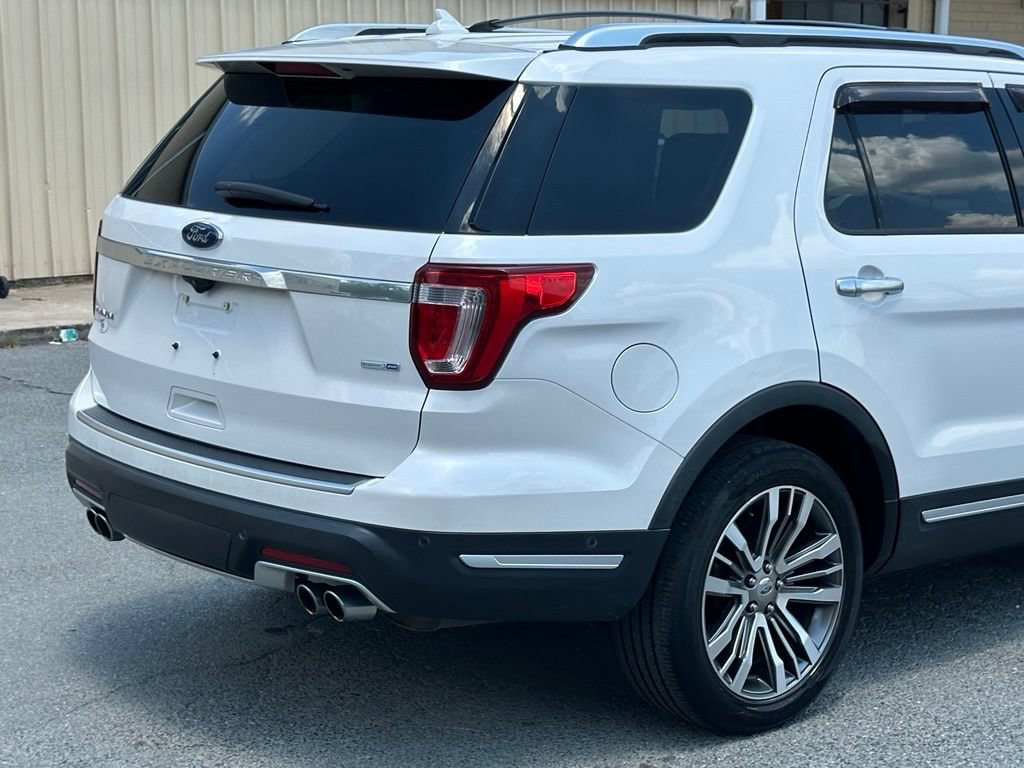 Used 2018 Ford Explorer Platinum AWD/4WD image 46