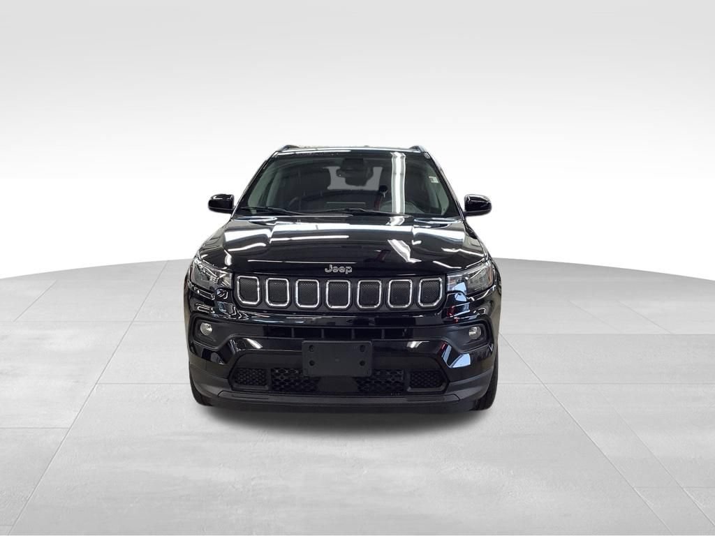Used 2022 Jeep Compass Latitude w/ Convenience Group AWD/4WD image 5