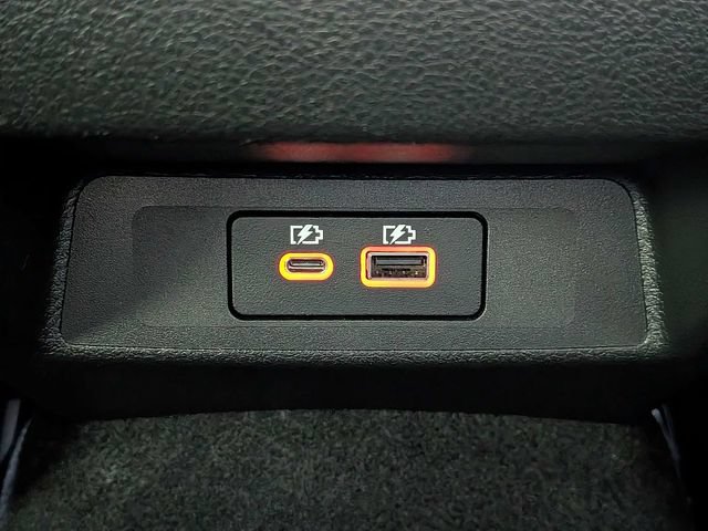 Used 2023 Nissan Altima 2.5 SV FWD image 13