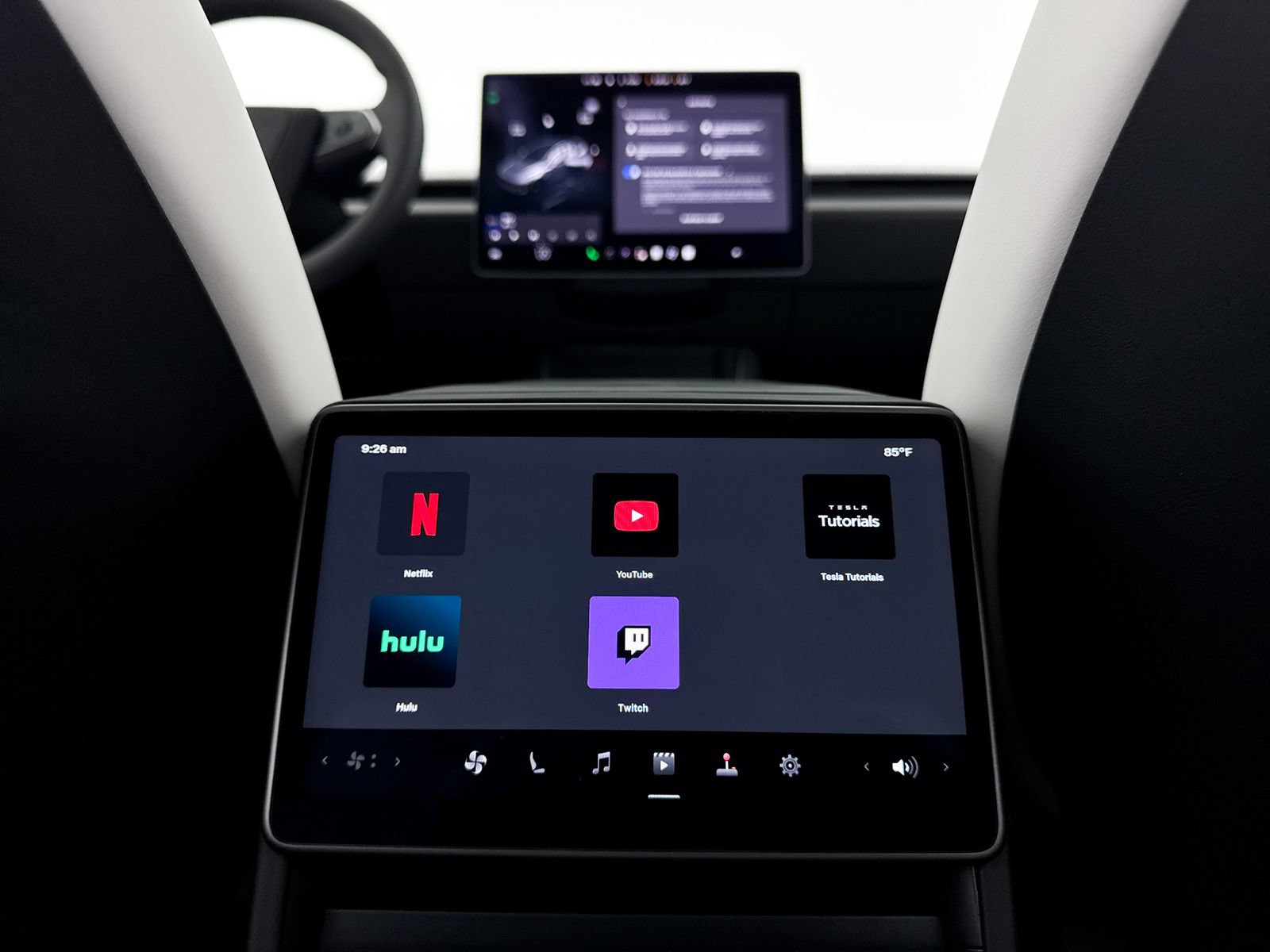 Used 2026 Tesla Model Y Long Range RWD image 33