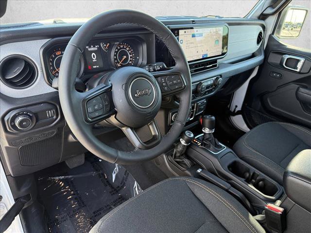 Used 2025 Jeep Wrangler Sport S image 12