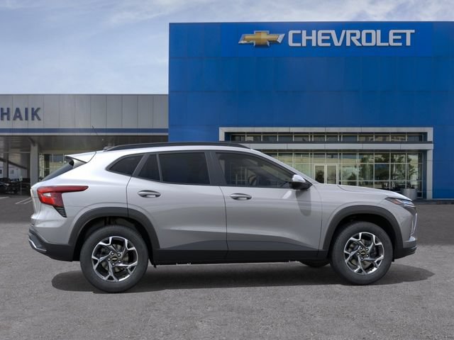 New 2026 Chevrolet Trax LT w/ Sunroof Package FWD image 5