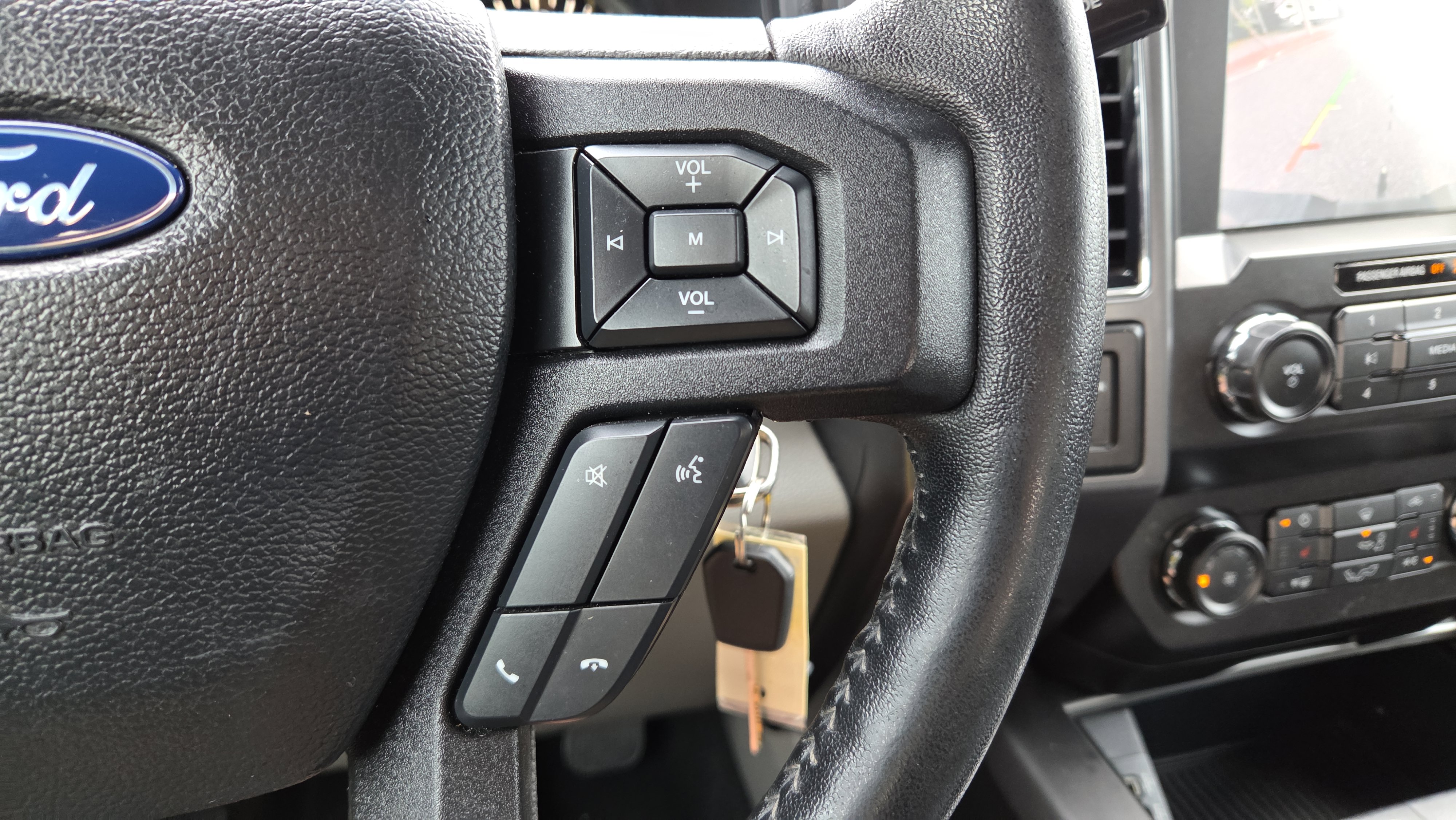 Used 2019 Ford F150 XLT w/ Equipment Group 302A Luxury image 29