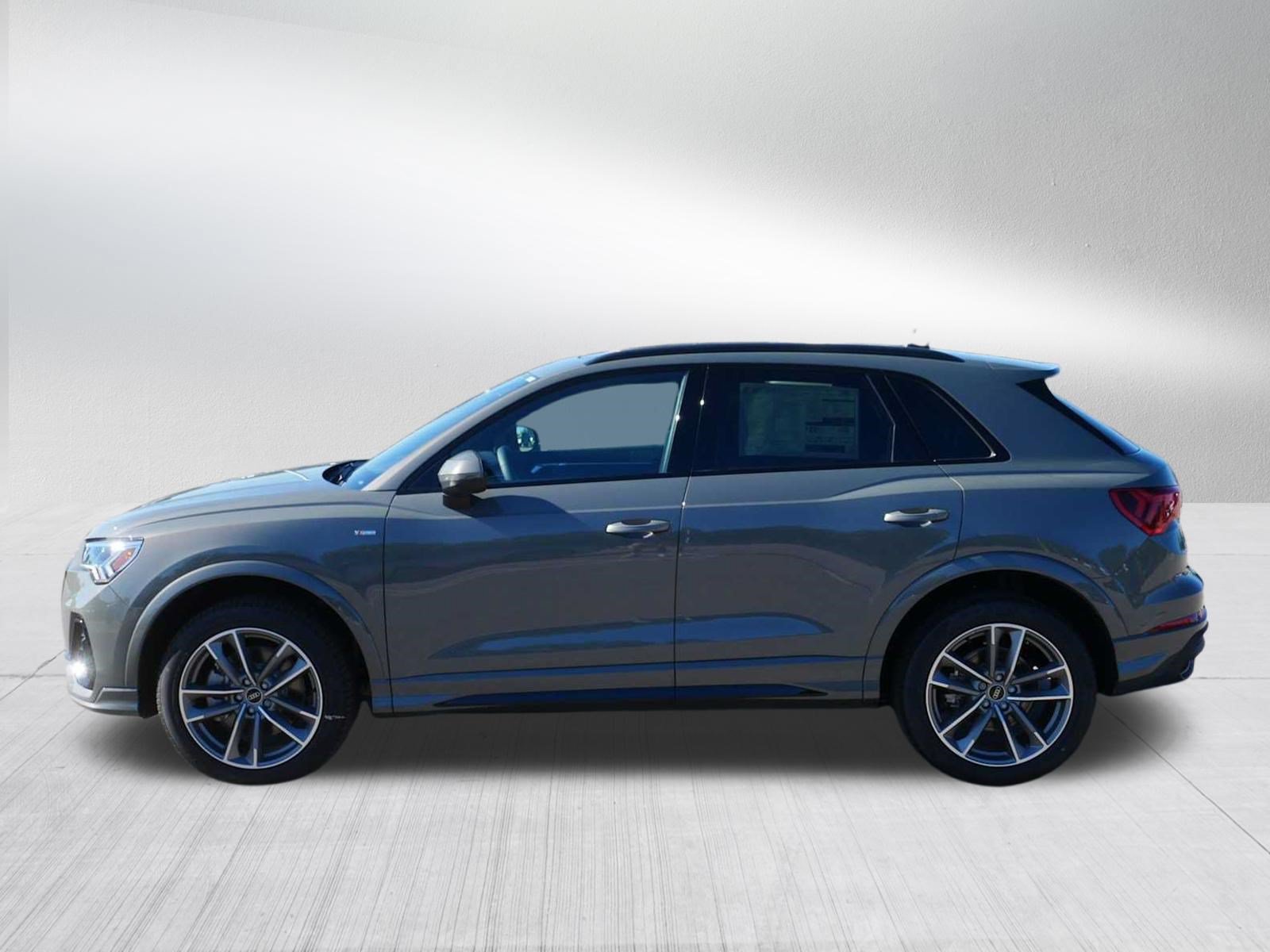 Certified 2025 Audi Q3 2.0T Premium w/ Convenience Package AWD/4WD image 3