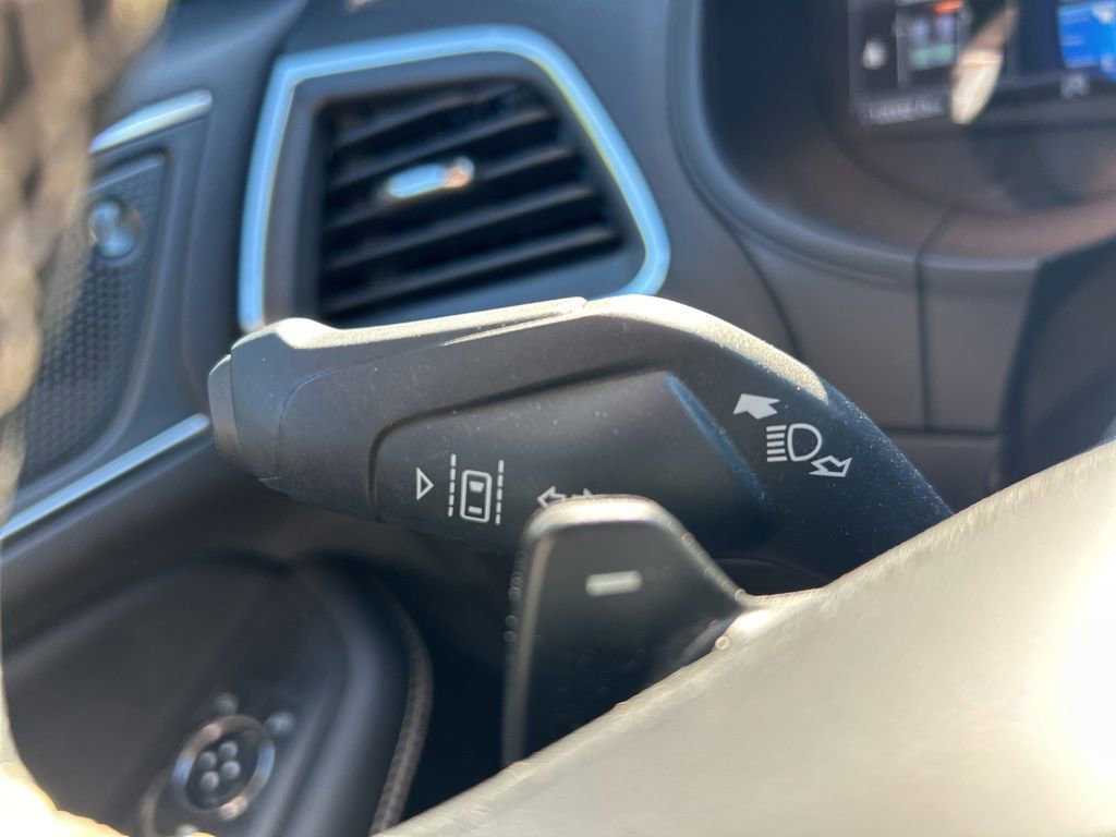 Used 2024 Ford Edge ST w/ Equipment Group 401A image 28