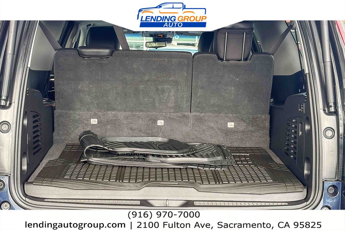 Used 2019 Cadillac Escalade ESV Premium Luxury AWD/4WD image 25