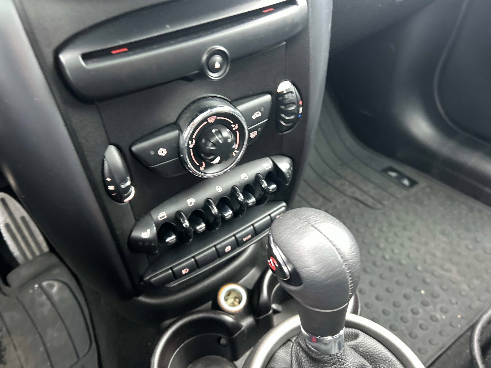 Used 2012 MINI Cooper Countryman S image 29