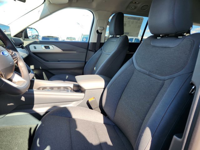 New 2026 Ford Explorer Active image 19