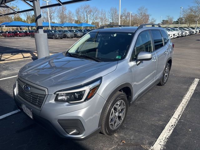 Used 2021 Subaru Forester Premium image 7