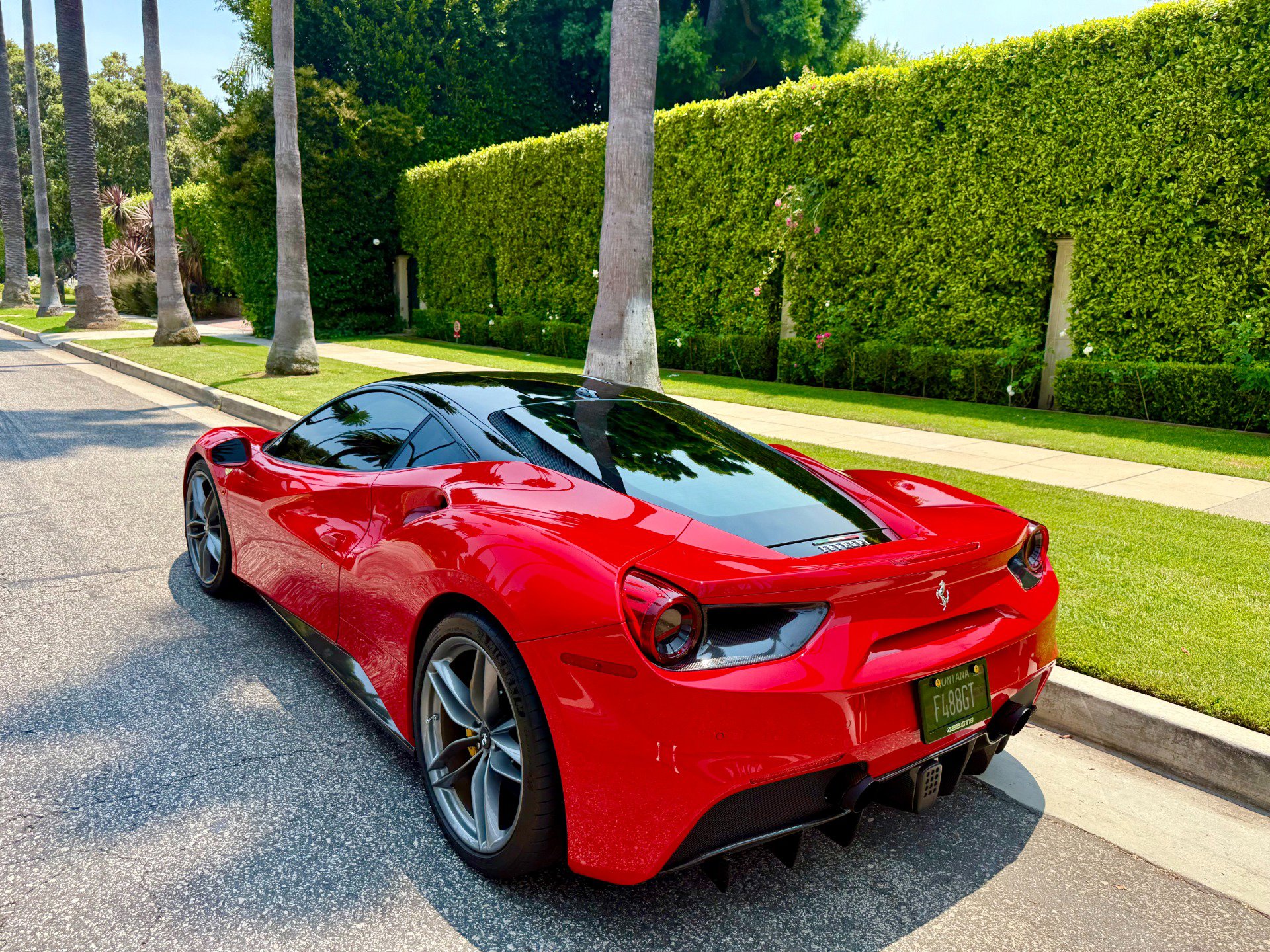 Used 2016 Ferrari 488 GTB image 9