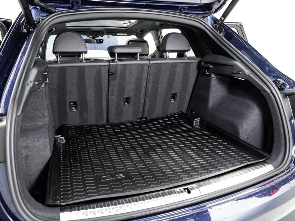 Certified 2025 Audi Q3 2.0T Premium Plus w/ Premium Plus Package image 24