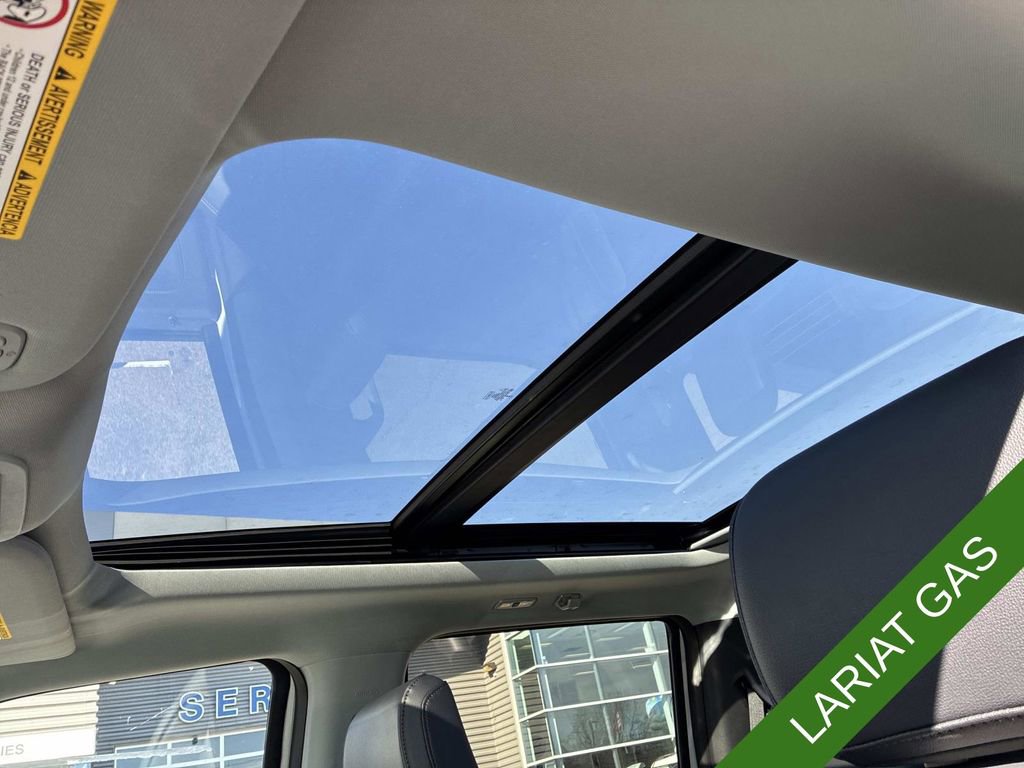New 2026 Ford F350 Lariat w/ Black Appearance Package image 43