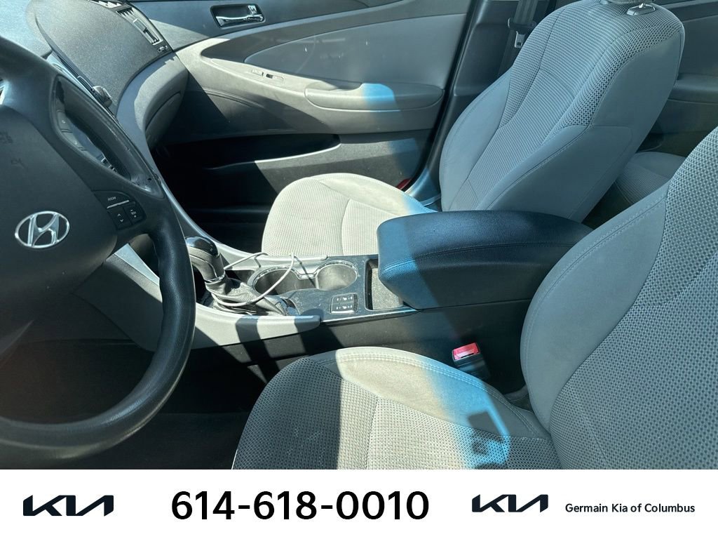 Used 2013 Hyundai Sonata GLS w/ Popular Equipment Pkg FWD image 8