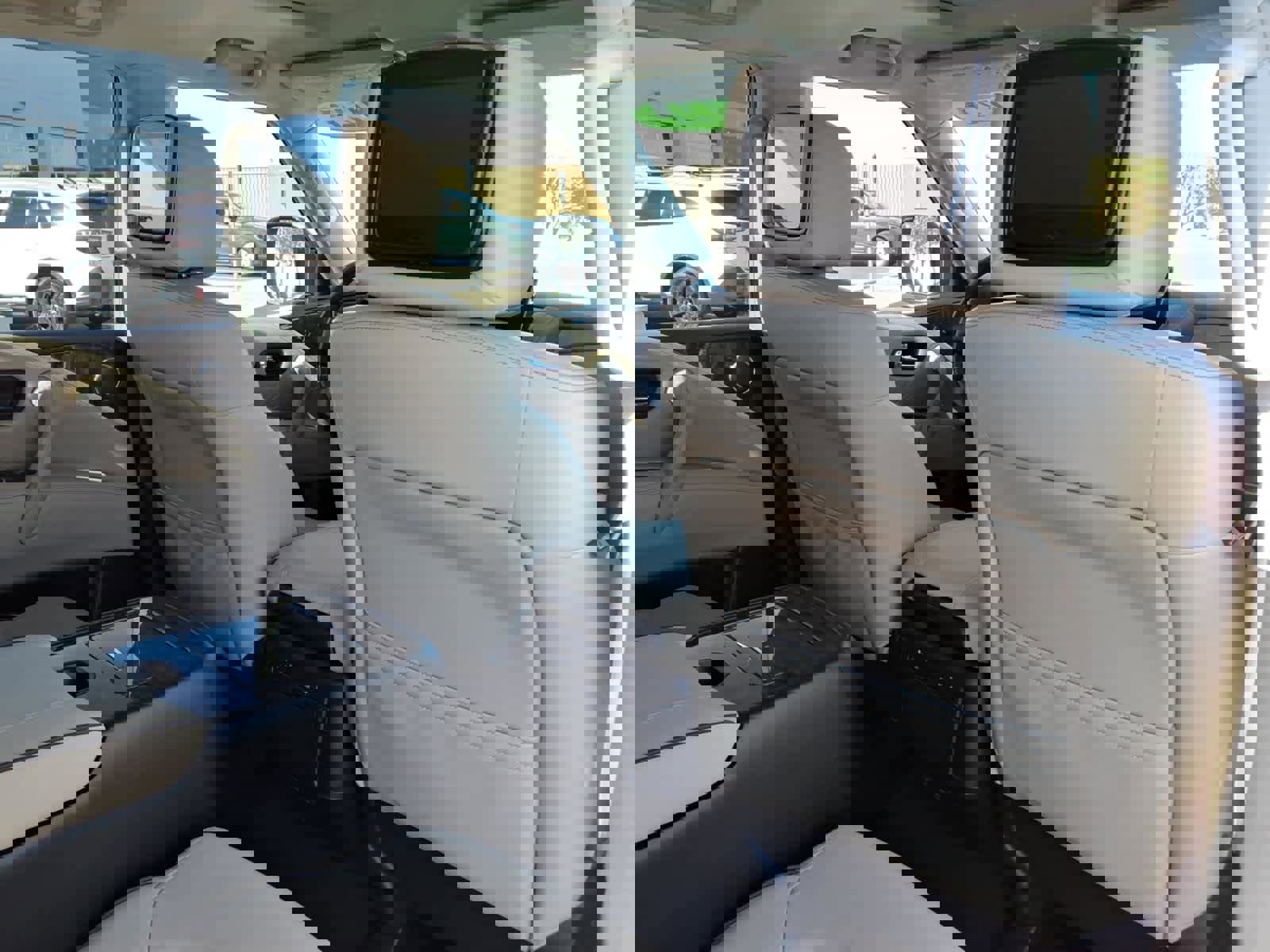 Used 2021 Nissan Armada Platinum w/ Captain's Chairs Package image 22