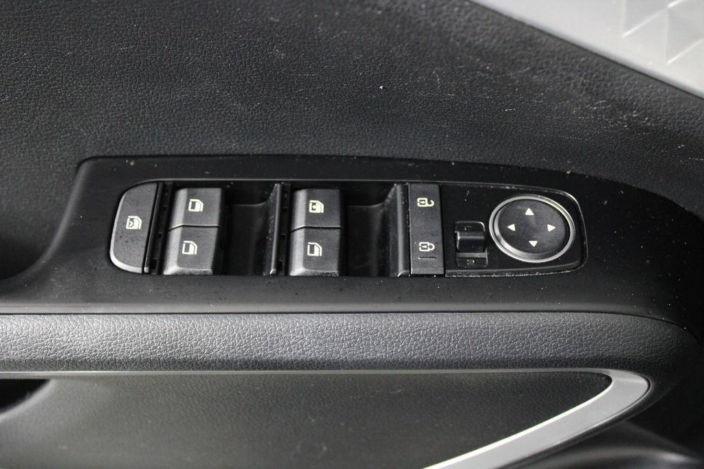 Used 2020 Kia Soul X-Line FWD image 22
