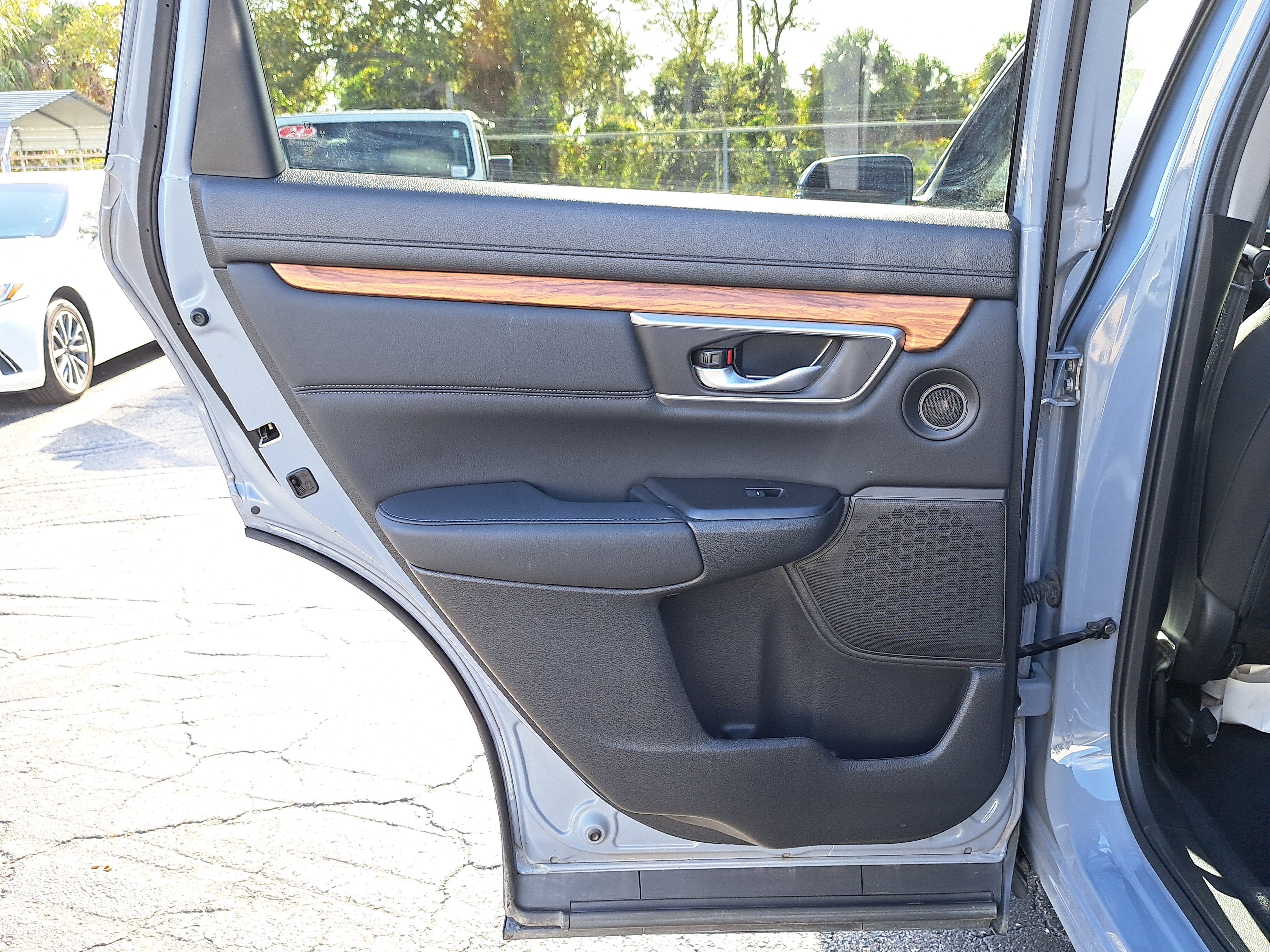 Used 2022 Honda CR-V EX-L image 14