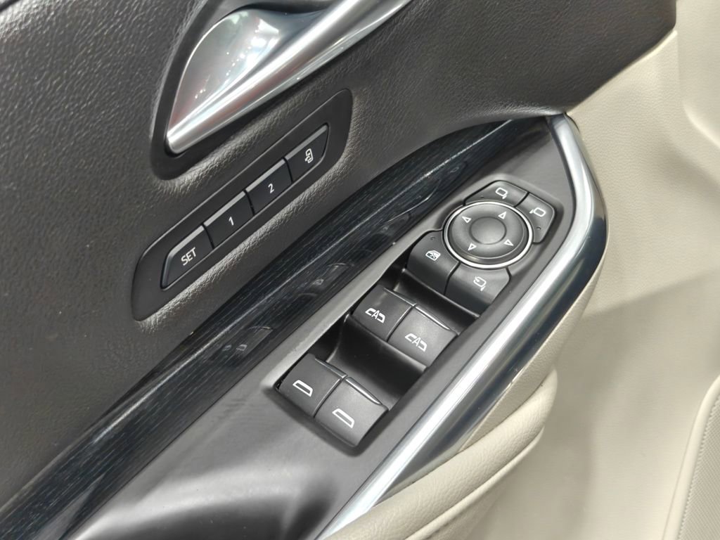 Used 2019 Cadillac XT4 Premium Luxury w/ Cold Weather Package image 51