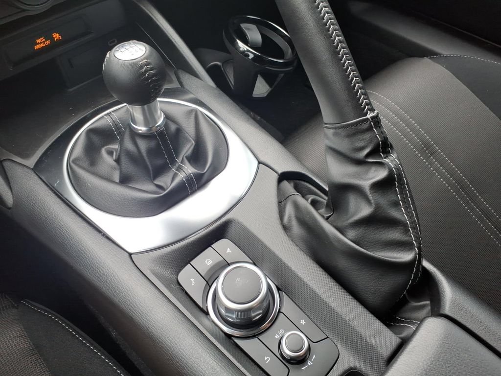 New 2026 MAZDA MX-5 Miata Sport RWD image 10