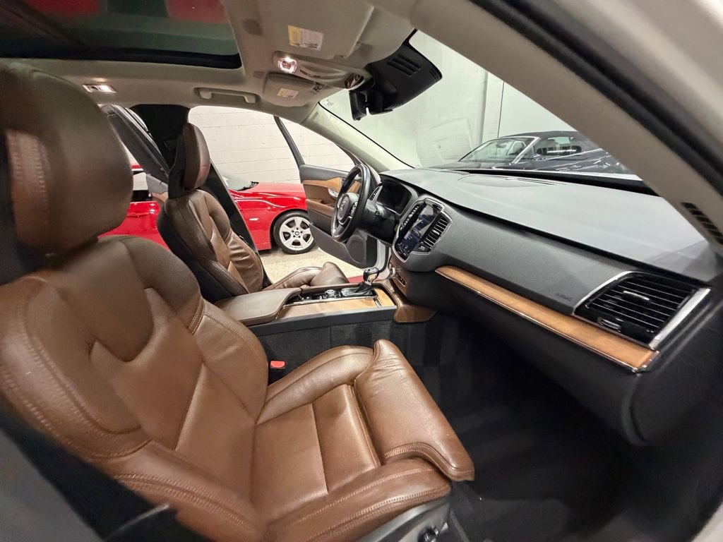 Used 2018 Volvo XC90 T6 Inscription w/ Convenience Package AWD/4WD image 36