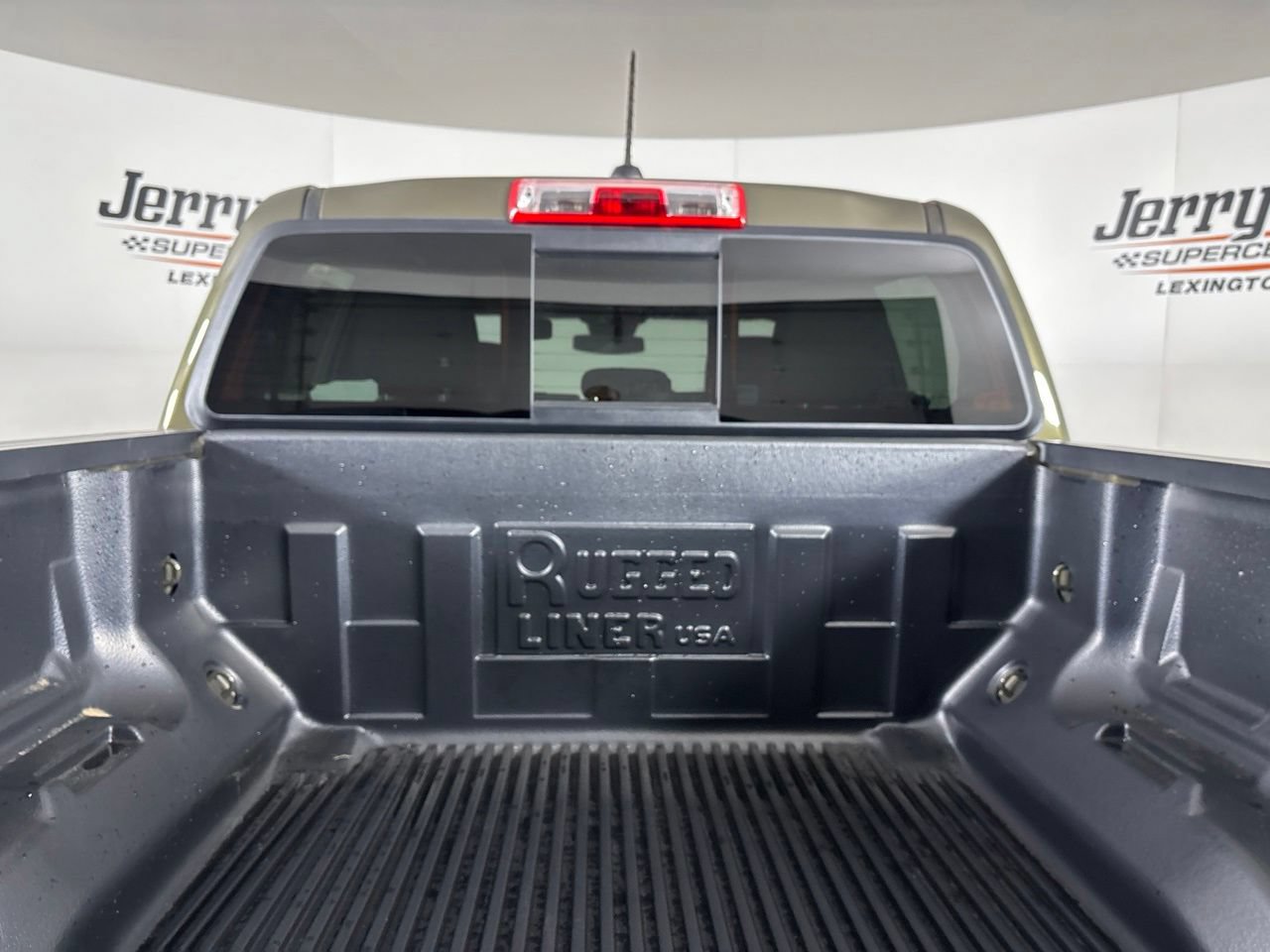 Used 2023 Chevrolet Colorado Trail Boss w/ Advanced Trailering Package AWD/4WD image 23