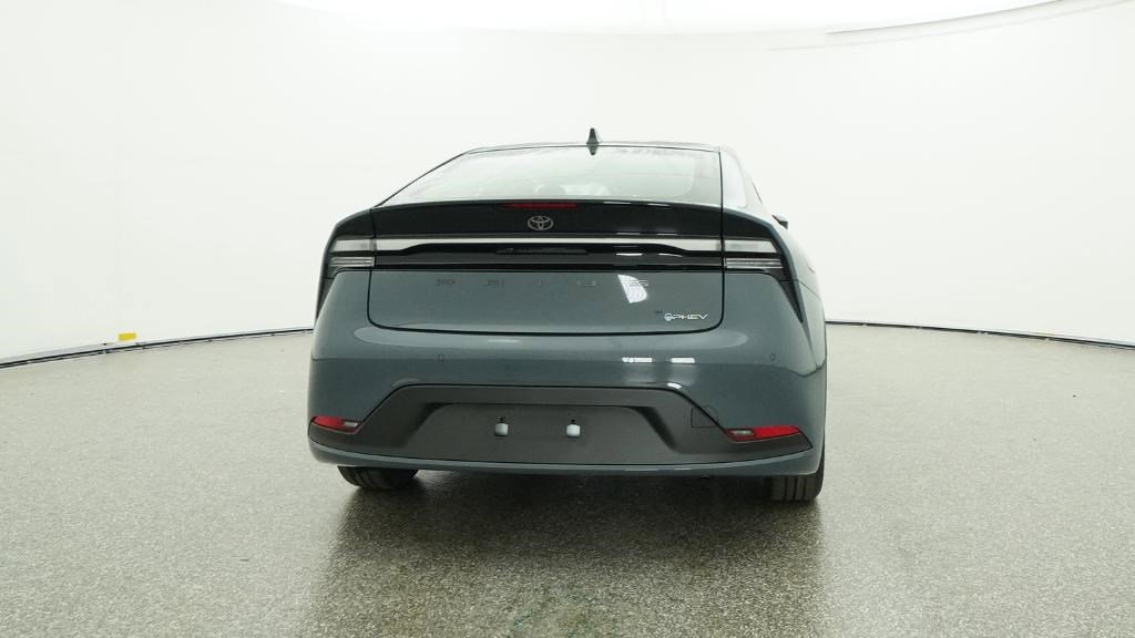 New 2026 Toyota Prius Plug-In Hybrid FWD image 29