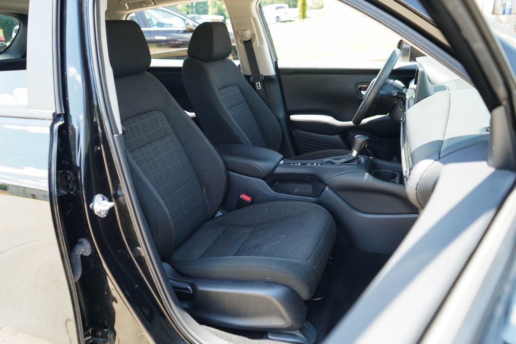 Used 2026 Honda HR-V LX image 12