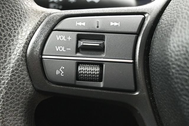Used 2025 Honda Accord LX image 19