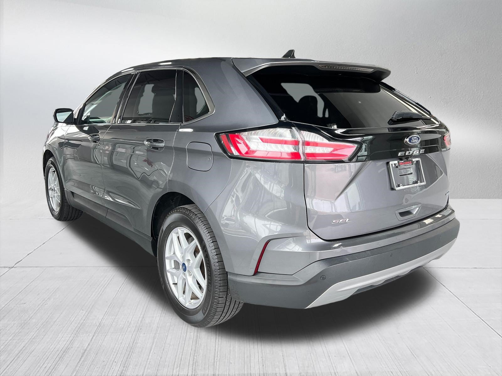 Used 2022 Ford Edge SEL AWD/4WD image 6