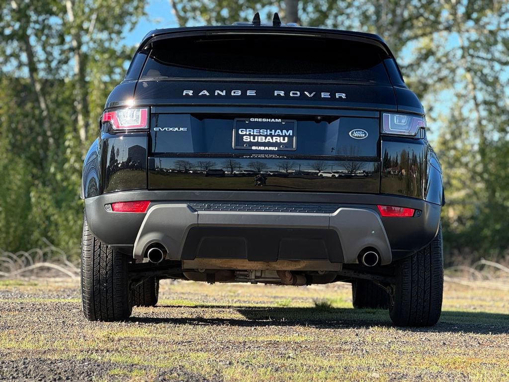 Used 2019 Land Rover Range Rover Evoque SE Premium image 6