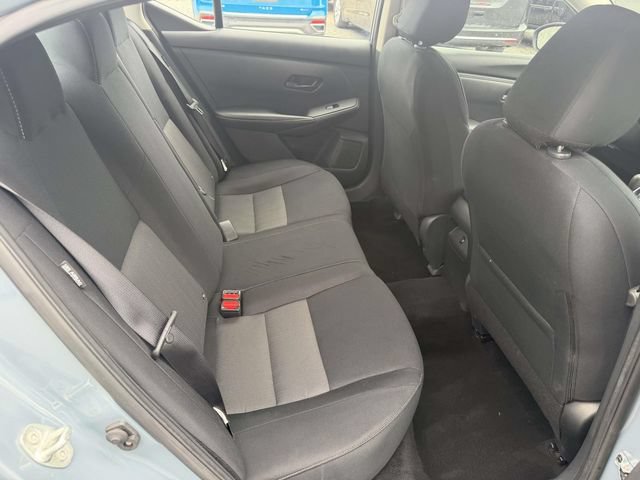 Used 2024 Nissan Sentra SV FWD image 11