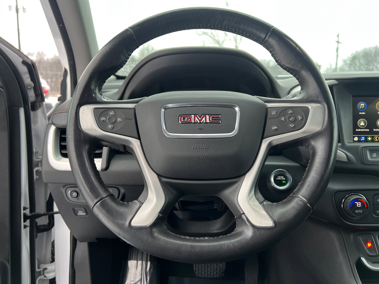 Used 2018 GMC Terrain SLE w/ Driver Convenience Package image 19