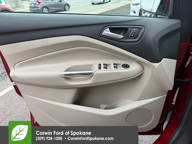 Used 2018 Ford Escape SEL image 20