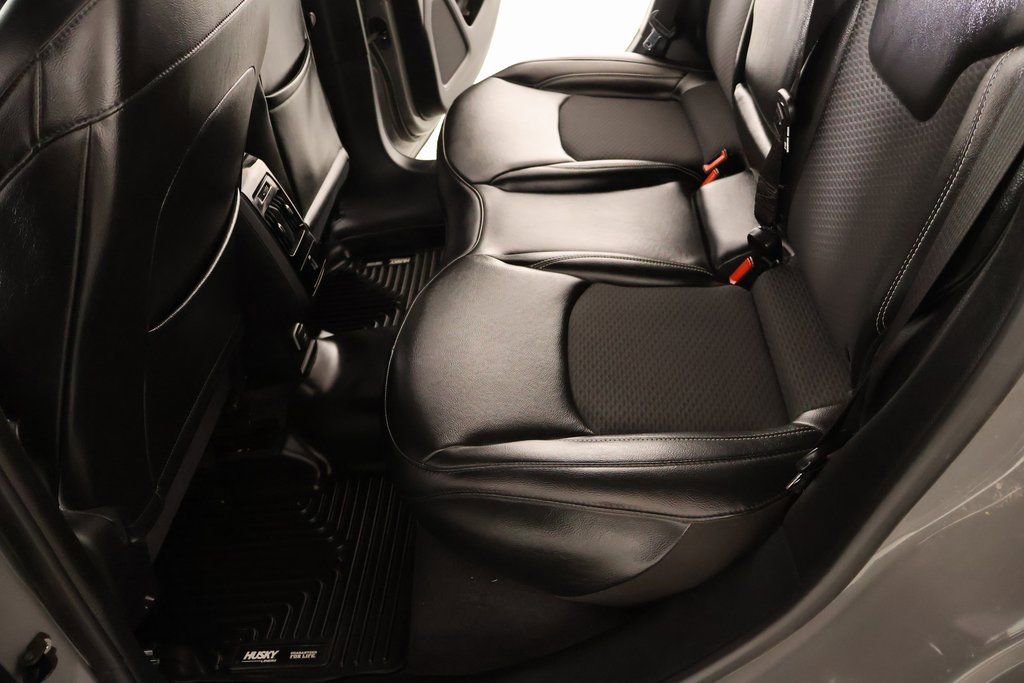 Used 2023 Jeep Compass Altitude w/ Convenience Group image 12