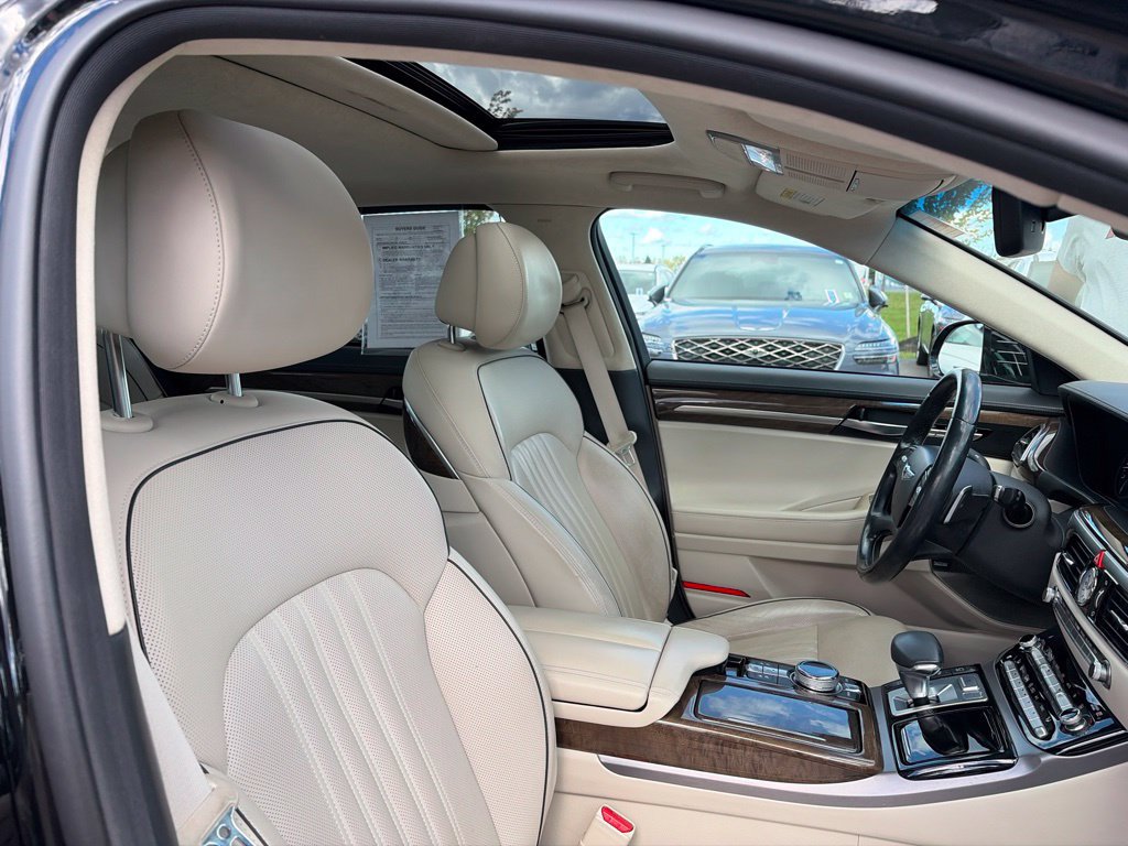 Used 2017 Genesis G90 3.3T Premium AWD/4WD image 9