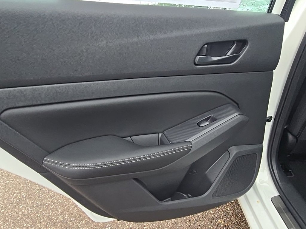 New 2025 Nissan Altima 2.5 SV image 30