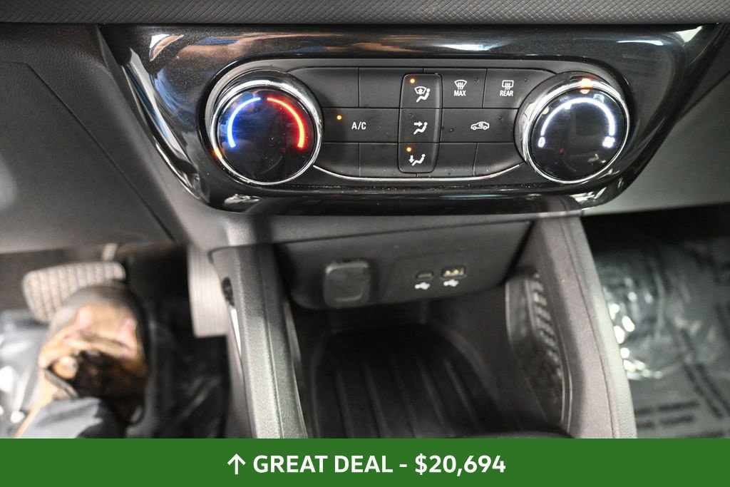 Used 2025 Chevrolet TrailBlazer LT AWD/4WD image 33