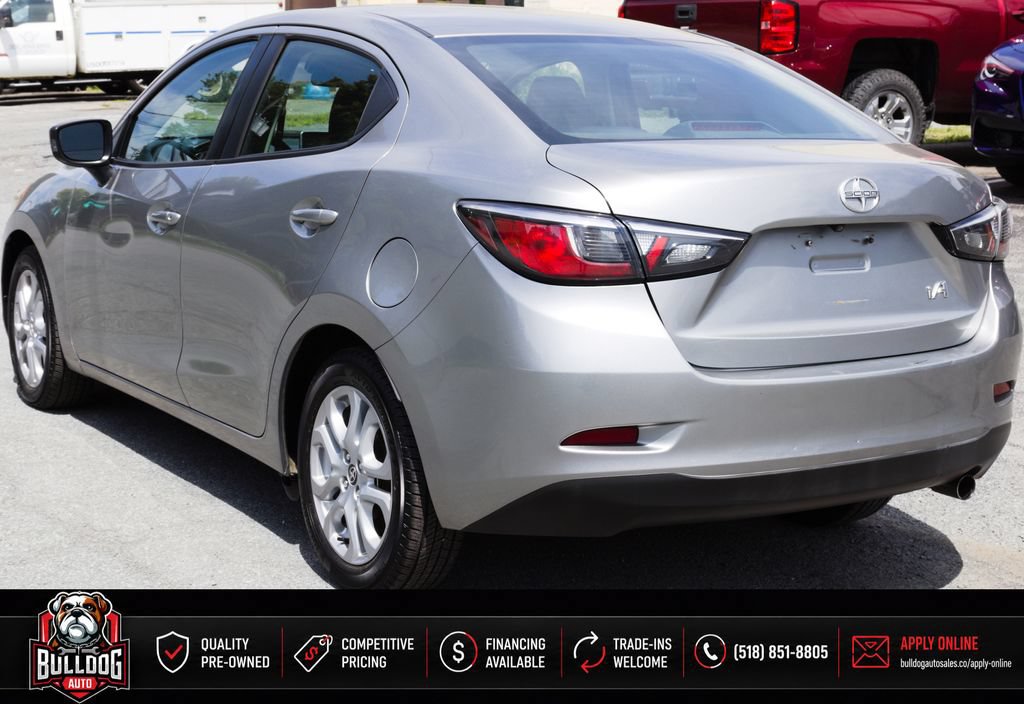 Used 2016 Scion iA FWD image 8