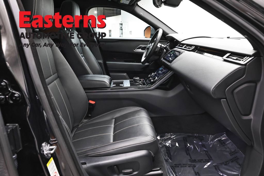 Used 2019 Land Rover Range Rover Velar S AWD/4WD image 25