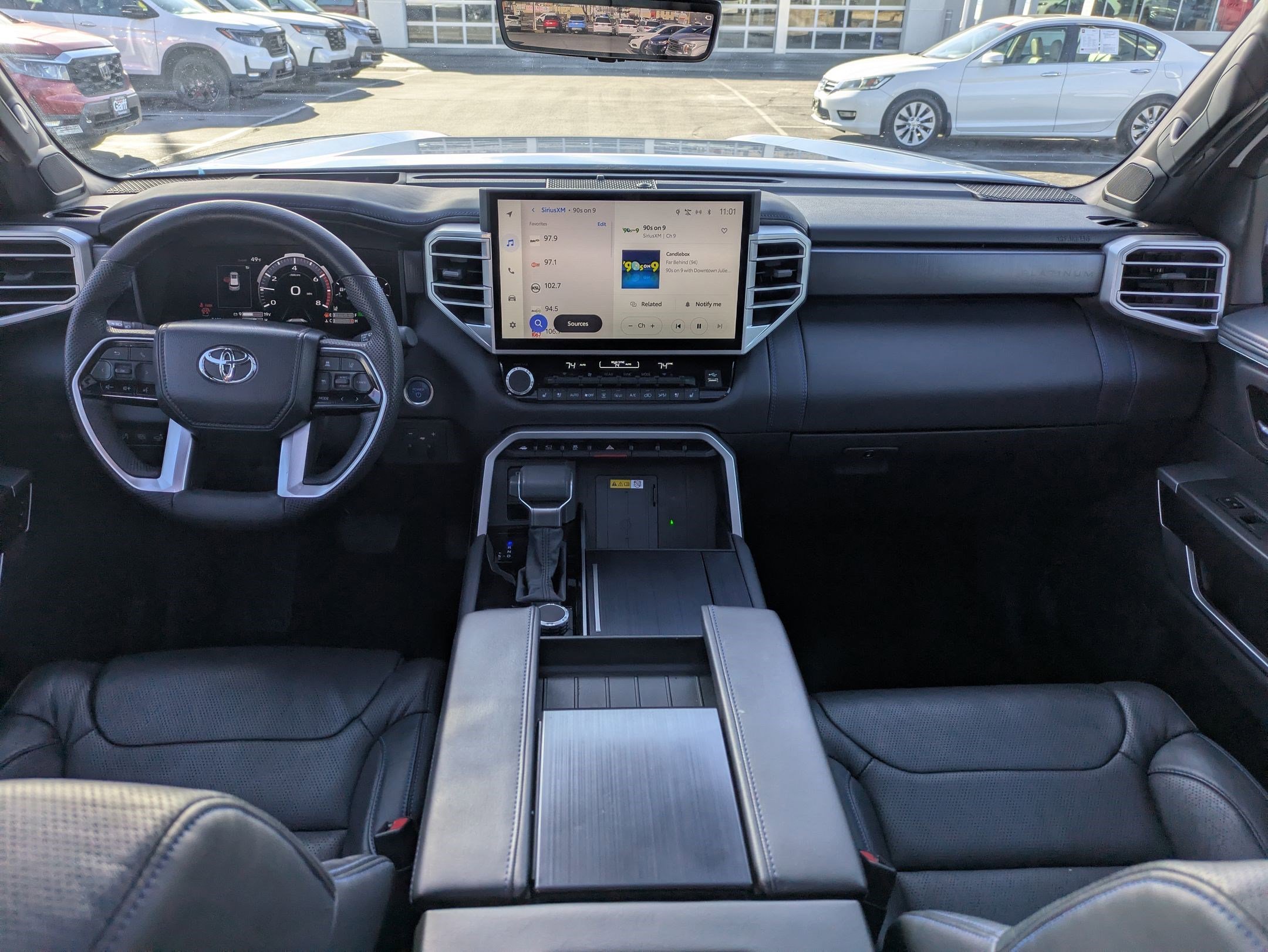 Used 2024 Toyota Sequoia Platinum image 29