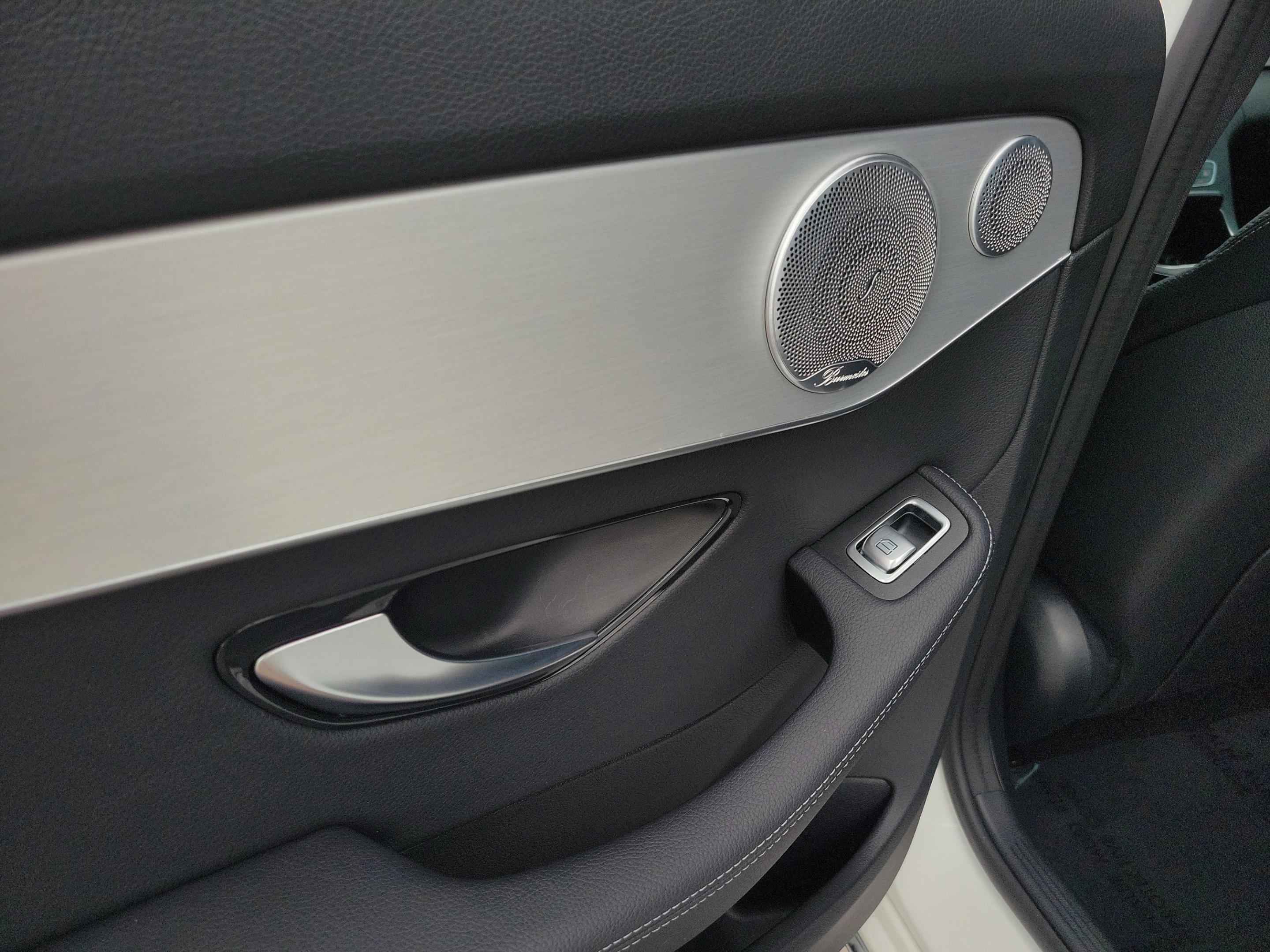 Used 2021 Mercedes-Benz C 300 Sedan image 25