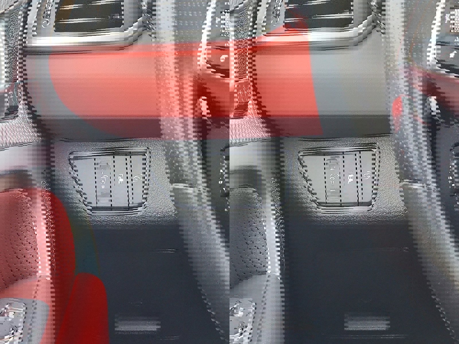 Used 2023 Genesis G70 2.0T w/ Sport Prestige Package image 13