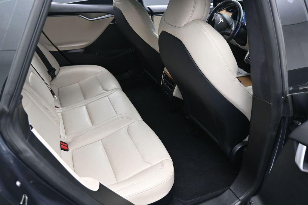 Used 2021 Tesla Model S Long Range image 32