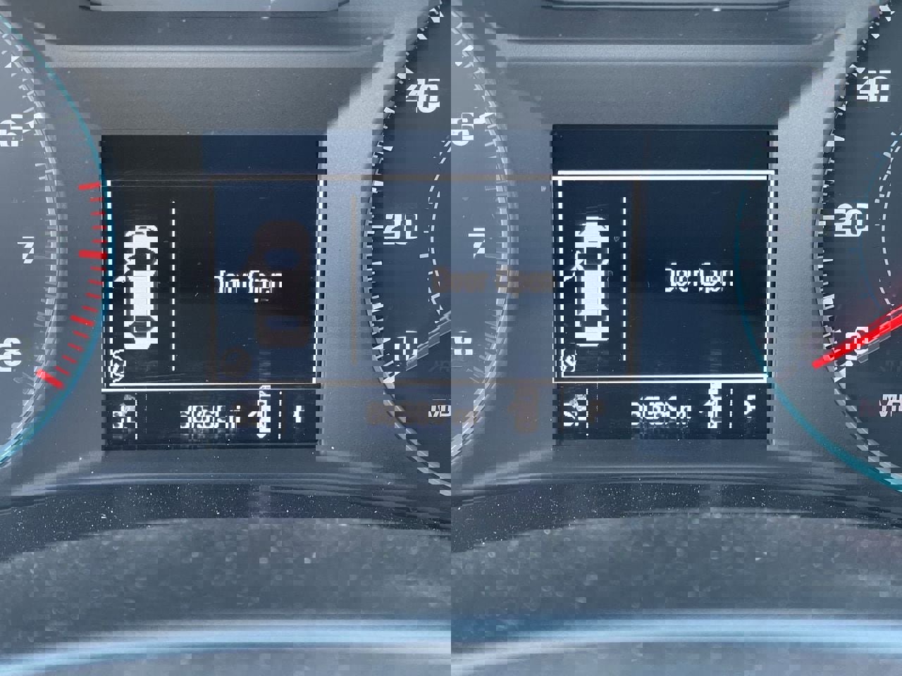 Used 2023 Chevrolet Malibu LT image 31